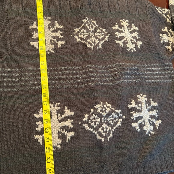 JEFFREY BANKS – 100% Wool Hand Knit Long Sleeve Sweater as Women’s SKI SWEATER - Picture 6 of 9